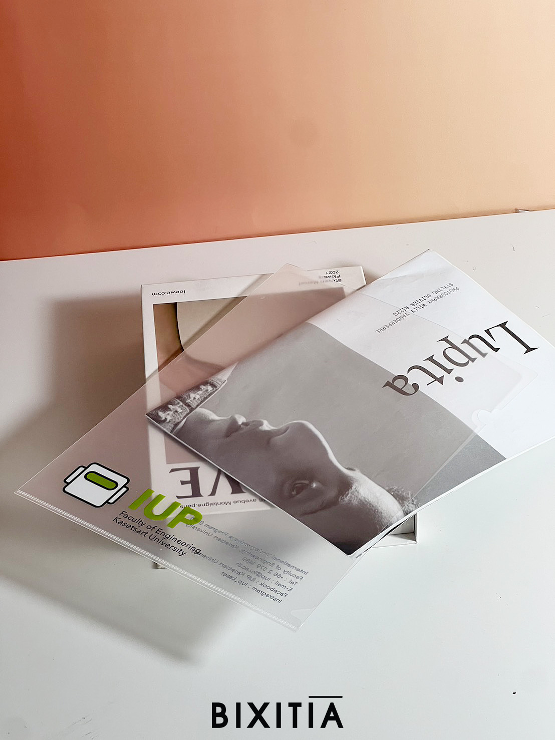 แฟ้มแบบสอด BF-104