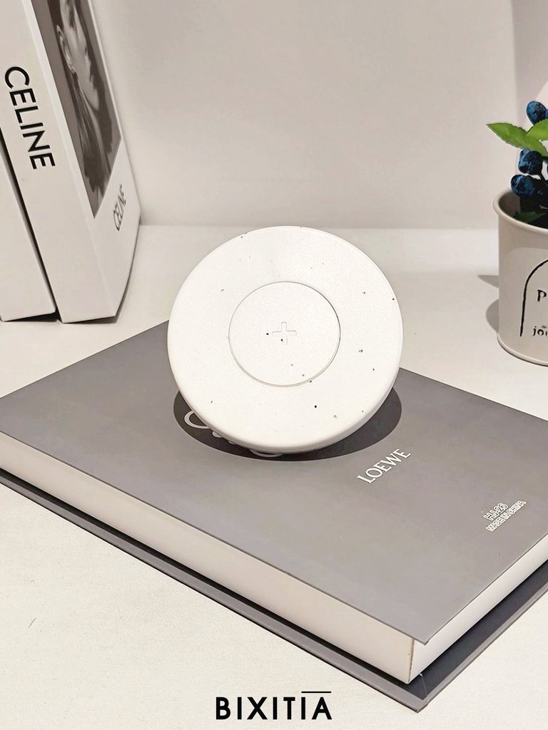 ของพรีเมี่ยม Wireless charger CEC-109
