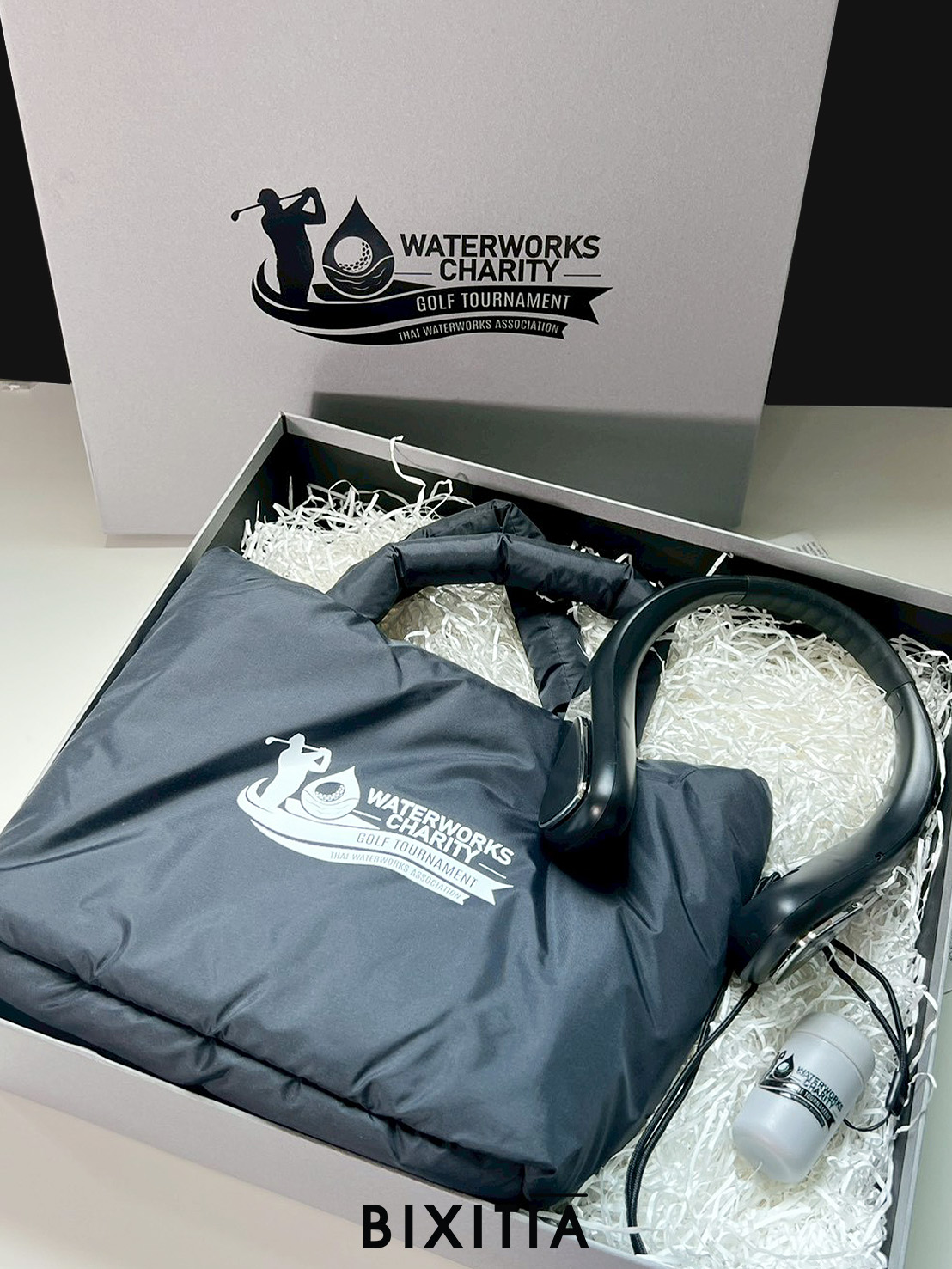 Premium set พัดลมคล้องคอ กระเป๋า Crossbody Fluffy พร้อมกล่อง PM-060