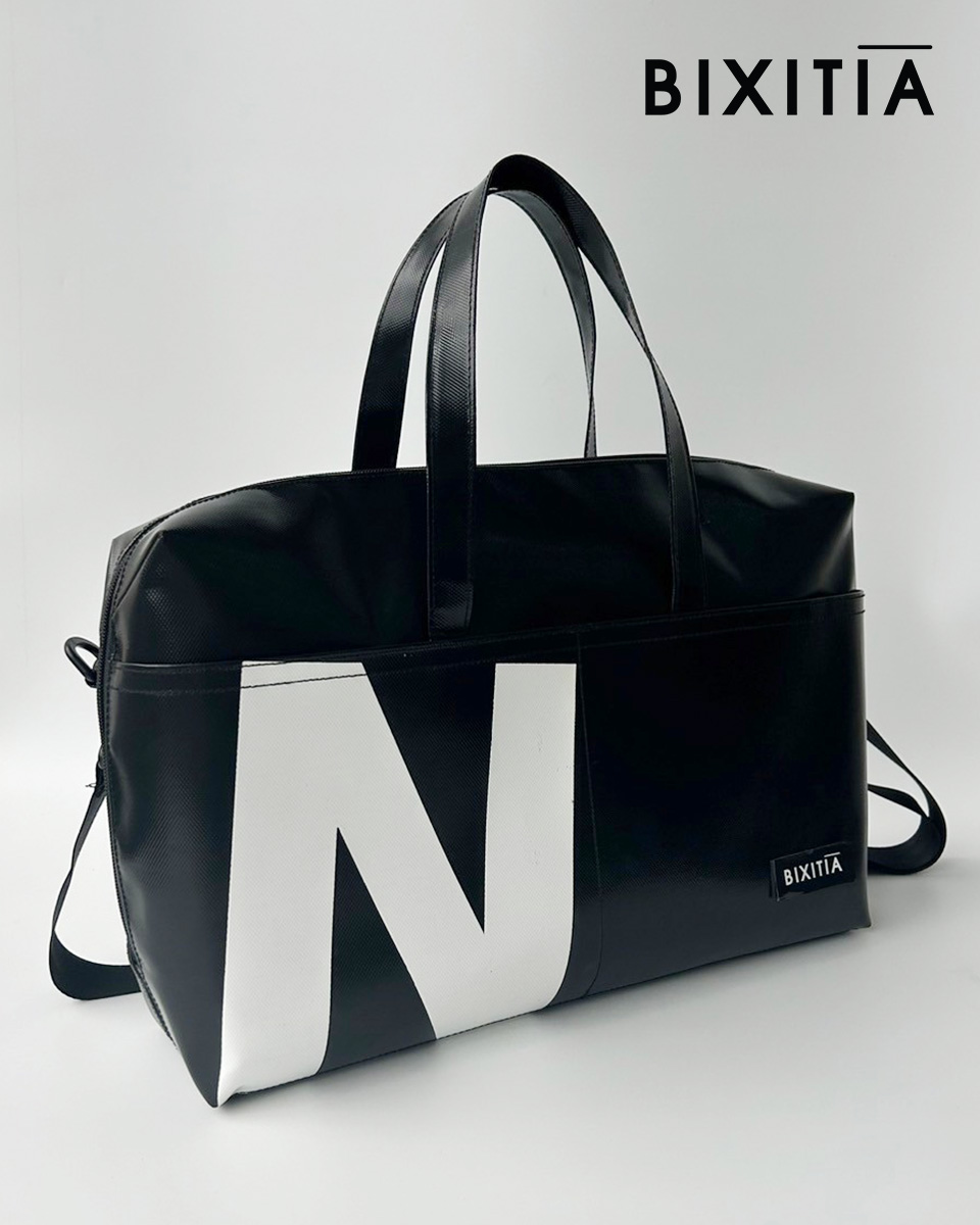 Sport Bag กระเป๋าผ้าใบ กระเป๋าผ้าใบ เปลี่ยนสี ใส่ logo ได้  Lifestyle Custom Bag HA-139