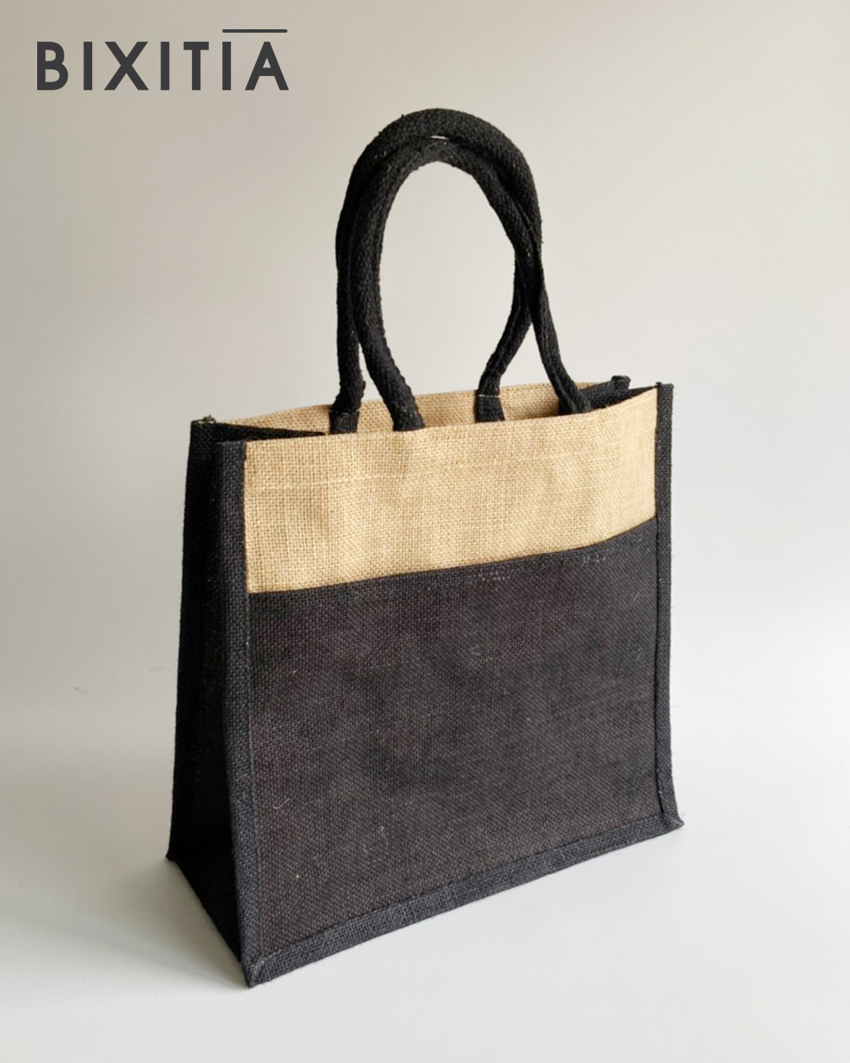 กระเป๋าผ้ากระสอบแบบเคลือบ พร้อมหูหิ้วสานคอตตอน ขนาด 33 x 30 x 15 x 15 cm ของพรีเมี่ยม รักษ์โลก Eco Product